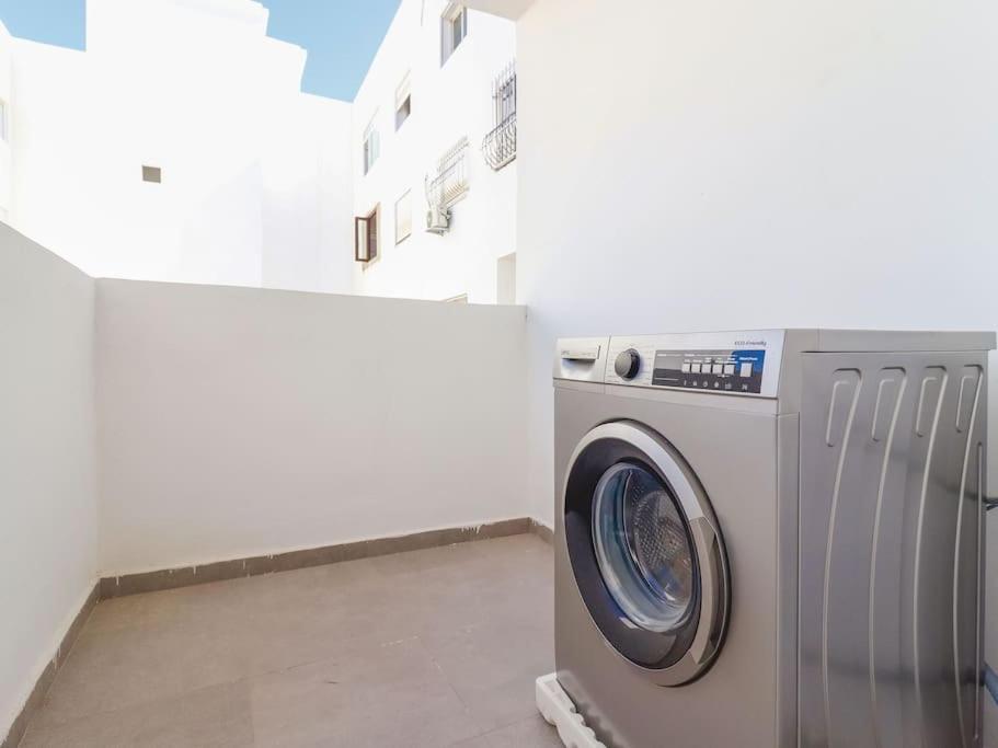 Magnifique Appartement Golf Tanger For Families Luaran gambar