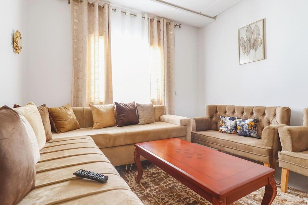 Magnifique Appartement Golf Tanger For Families Luaran gambar